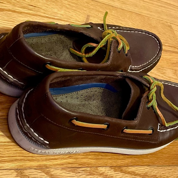 BRAND NEW Sperry boat shoe Dark brown Men’s 8 - Picture 3 of 10